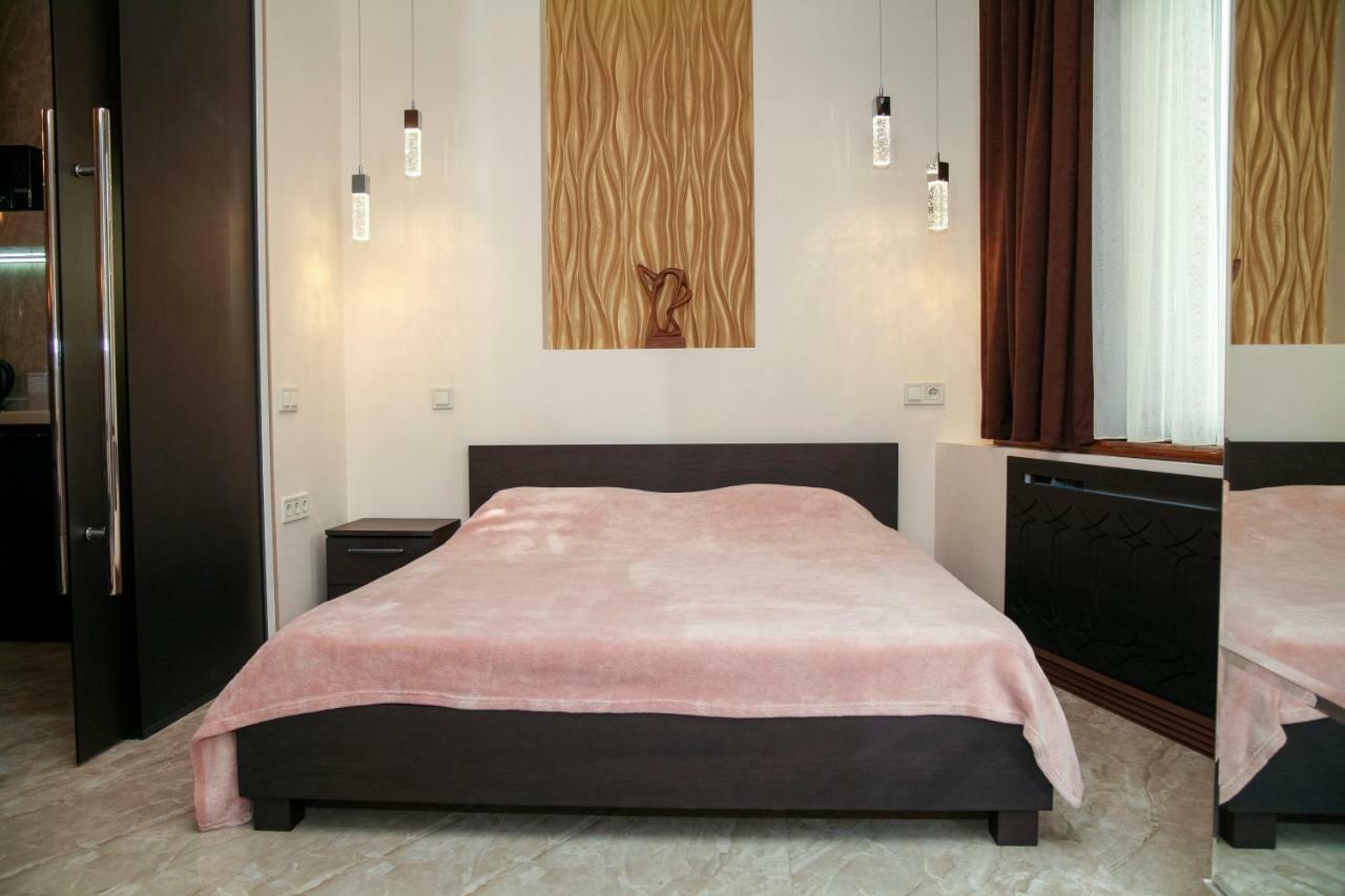 Apartment Luxe Paris Odessa Exterior photo